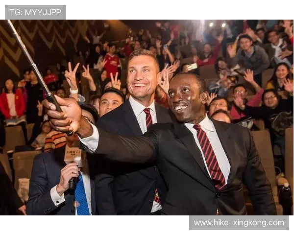 足球球星跨界演绎人生 从球场到银幕的电影之旅