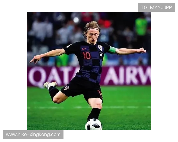 顶级足球巨星集结，谁是最帅球星？